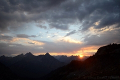 Sunrise from Maple Pass